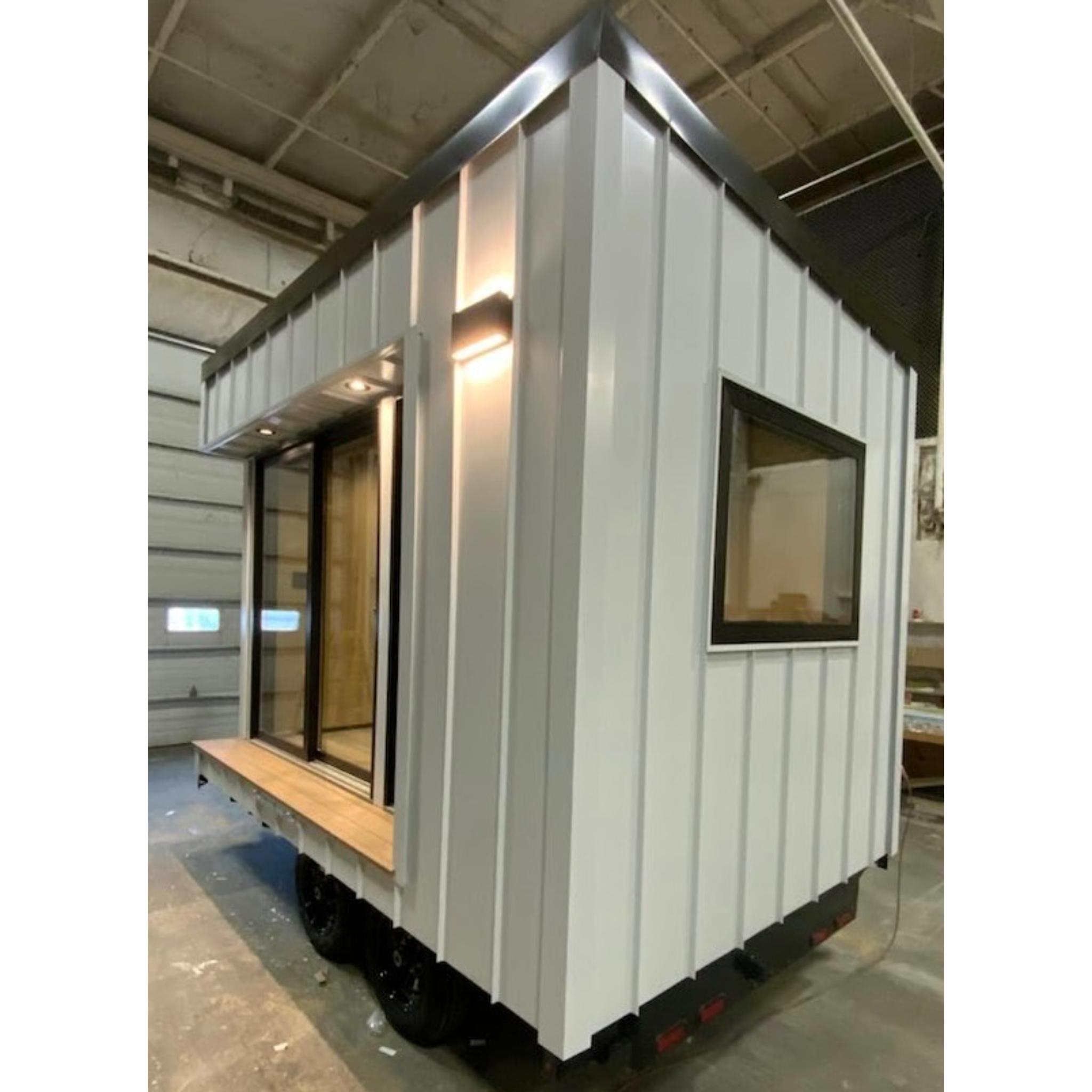 Mini-O Turnkey Outdoor Pod - The Twelve Pod with Trailer