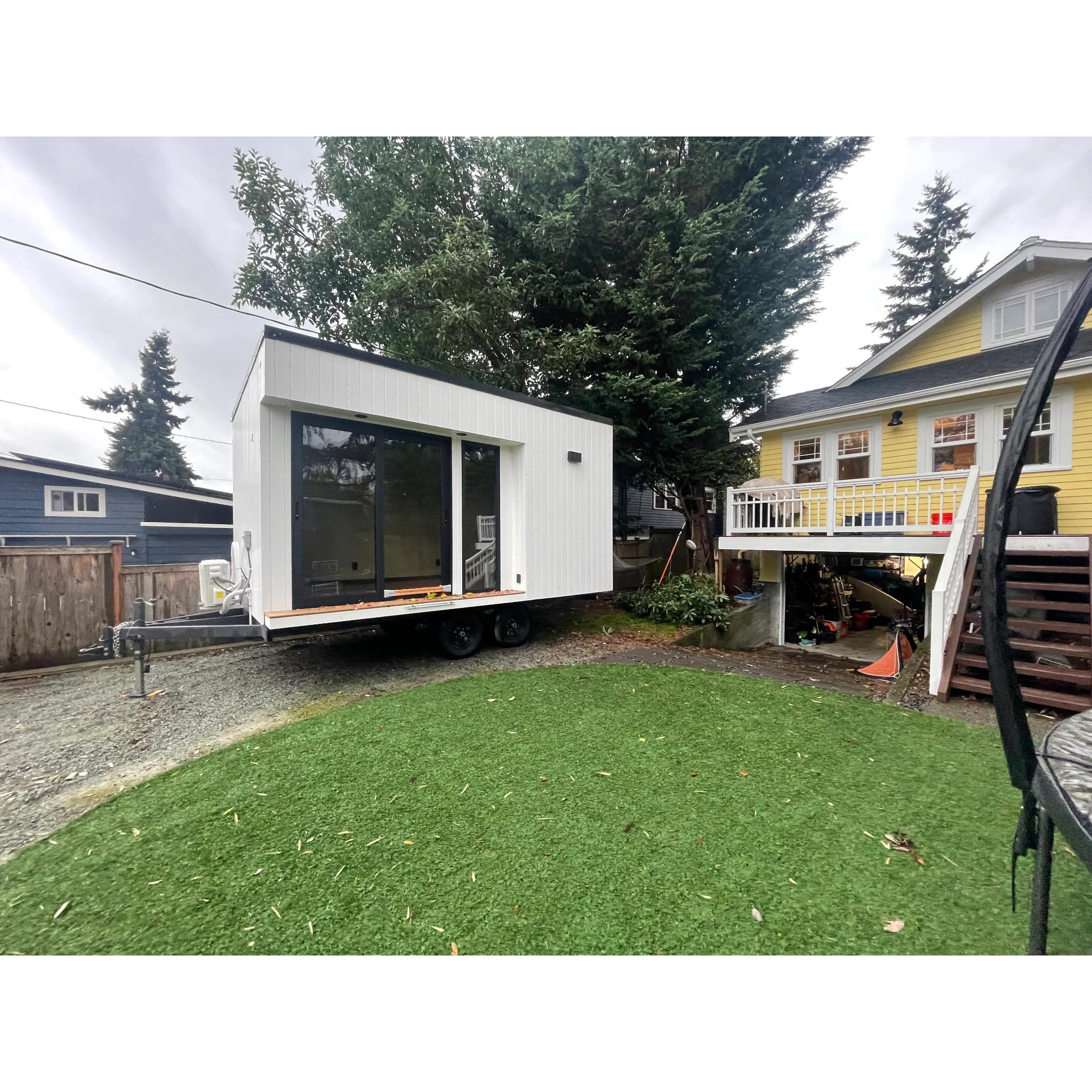 Mini-O Turnkey Outdoor Pod - The Sixteen Pod with Trailer