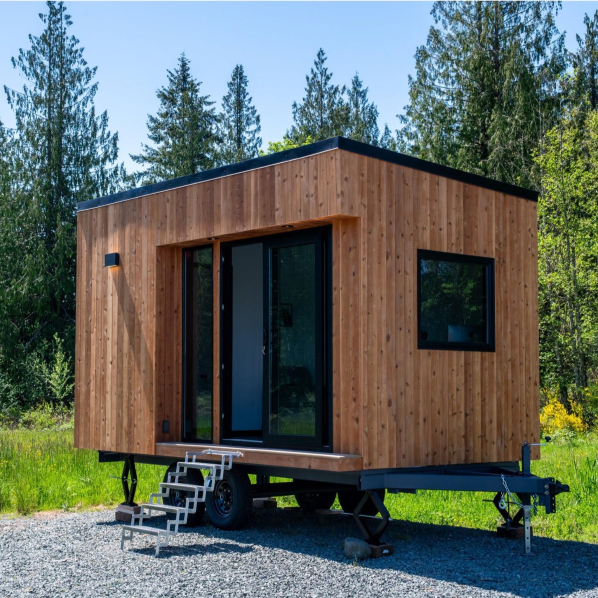 Mini-O Turnkey Outdoor Pod - The Sixteen Pod with Trailer